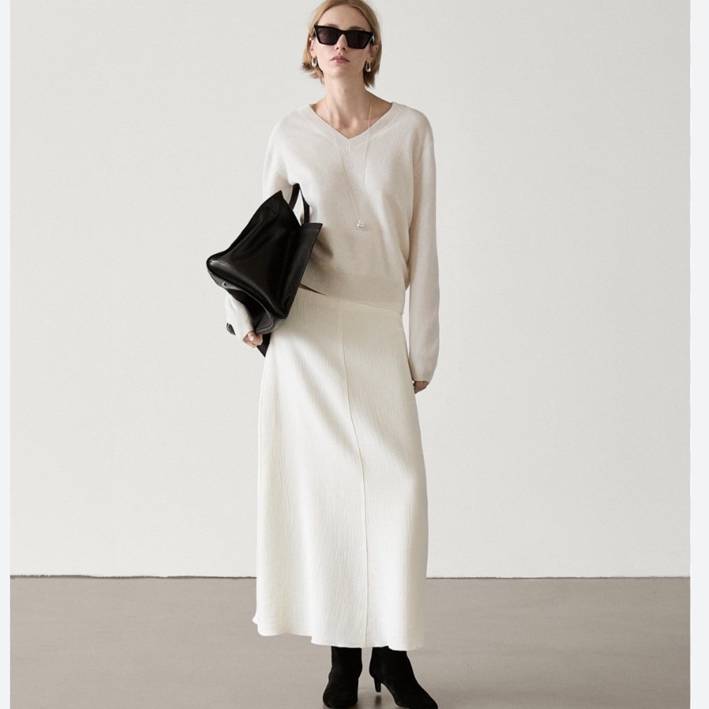 Massimo Dutti Cream Midi Skirt